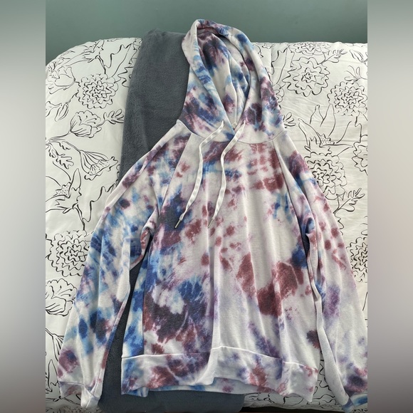 Mia and Tess tie-dye sweatshirt - Picture 1 of 2